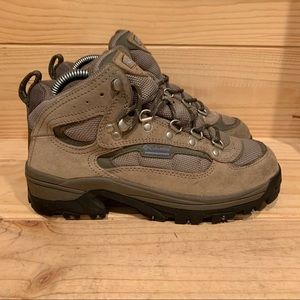 Columbia Hilltop Ridge Hiking Boots Women's Size 7